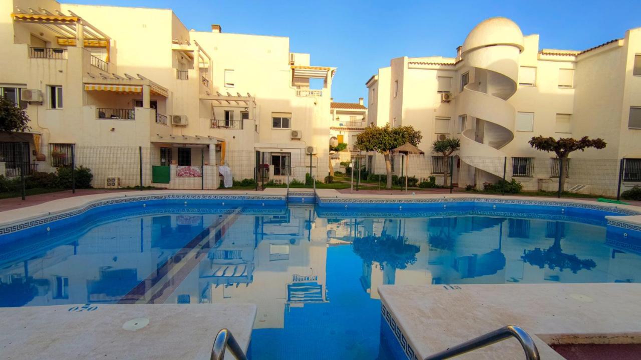 Laguna Beach Costasol - Alojamientos La Torre Torrox Exterior photo