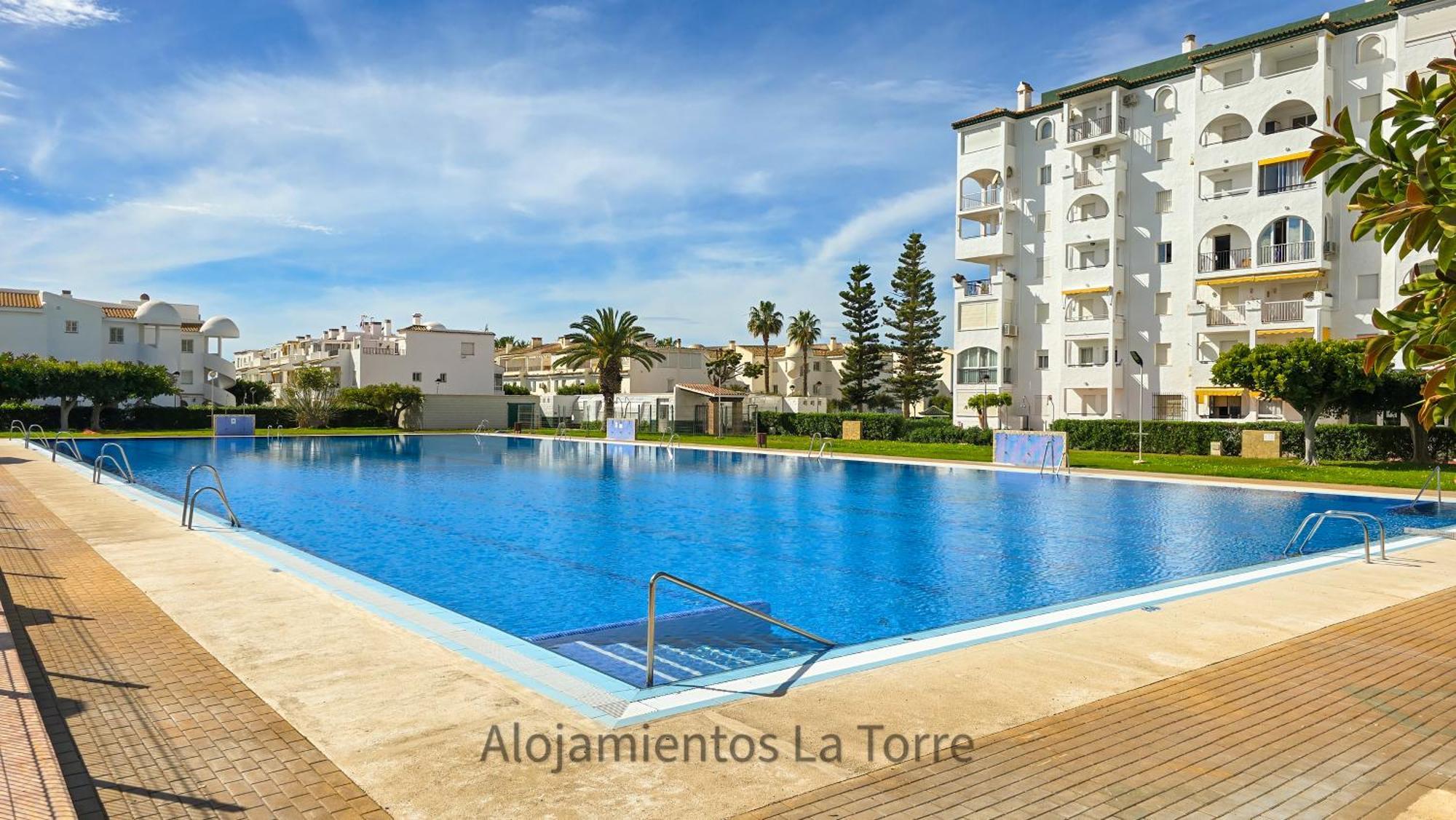 Laguna Beach Costasol - Alojamientos La Torre Torrox Exterior photo