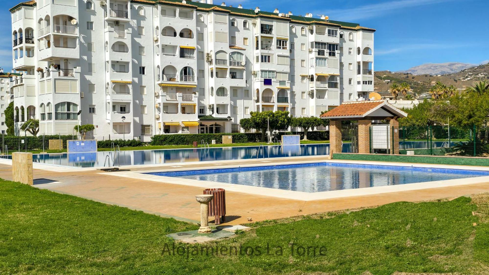 Laguna Beach Costasol - Alojamientos La Torre Torrox Exterior photo